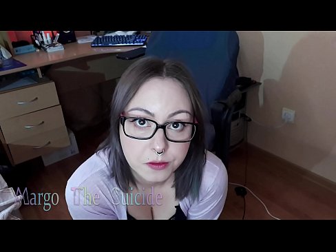 ❤️ Seksuali mergina su akiniais giliai čiulpia dildo į kamerą ❌ Super seksas prie mūsų lt.4k-porno.ru ﹏