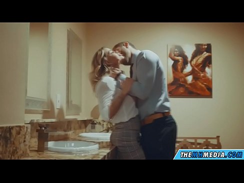 ❤️ Kai krūtininga blondinė vilioja tave viešajame tualete ❌ Super seksas prie mūsų lt.4k-porno.ru ﹏